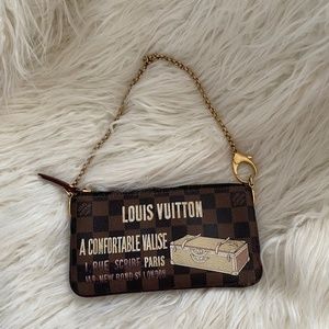 Louis Vuitton Damier Pouchette